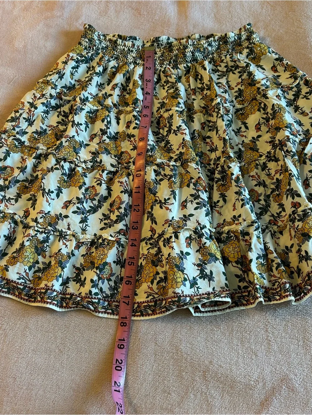 Max Studio white yellow blue floral print tiered mini skirt smocked waist size M - Picture 8 of 8